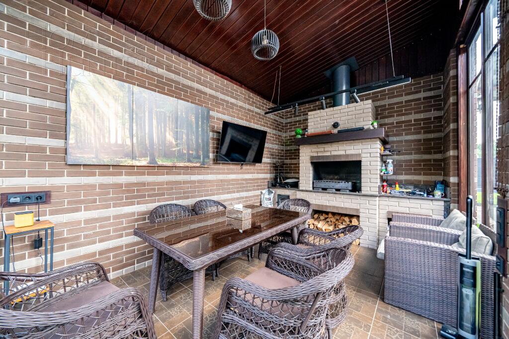 2-этажный коттедж 350 м² с отделкой