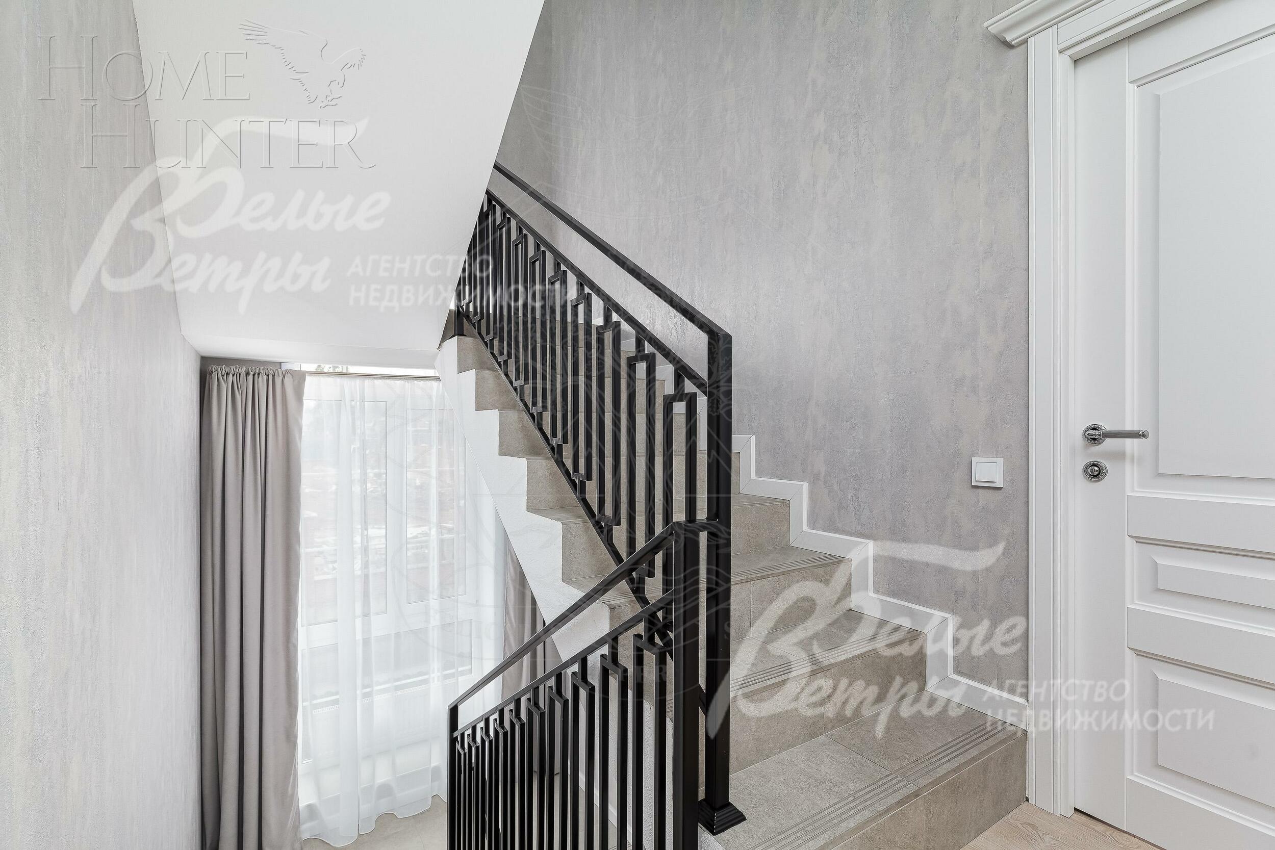 2-этажный коттедж 270 м² с отделкой