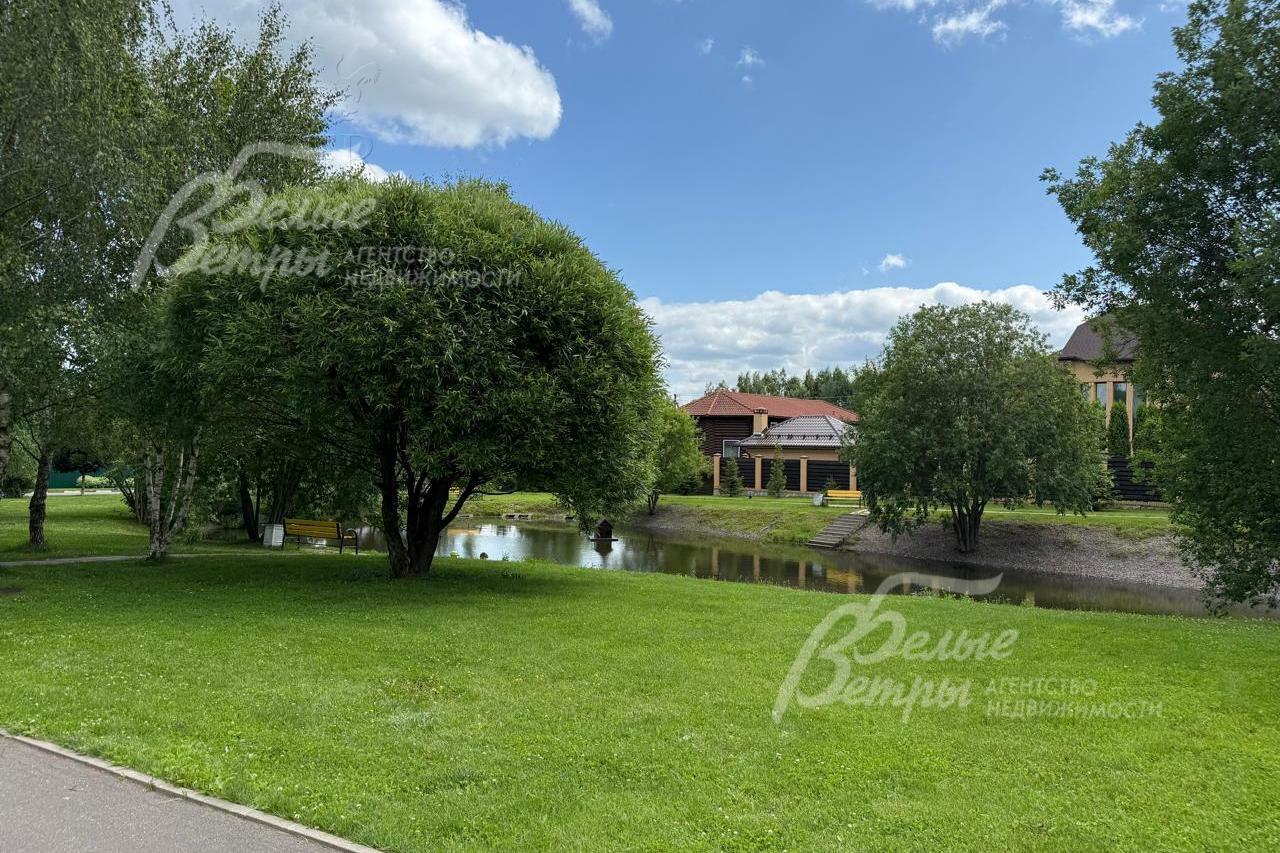 Участок 27.3 сот. в охраняемом поселке