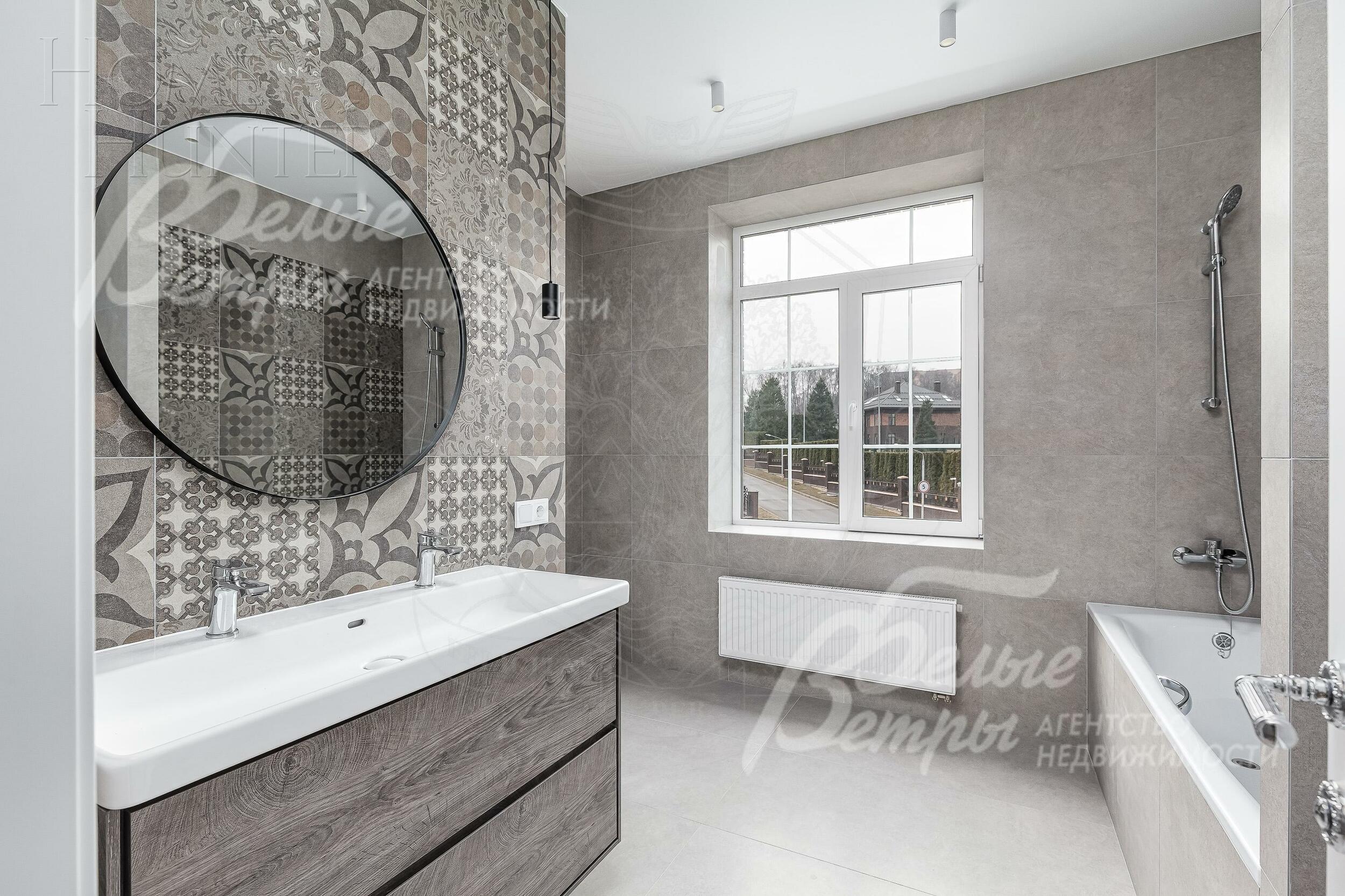 2-этажный коттедж 270 м² с отделкой