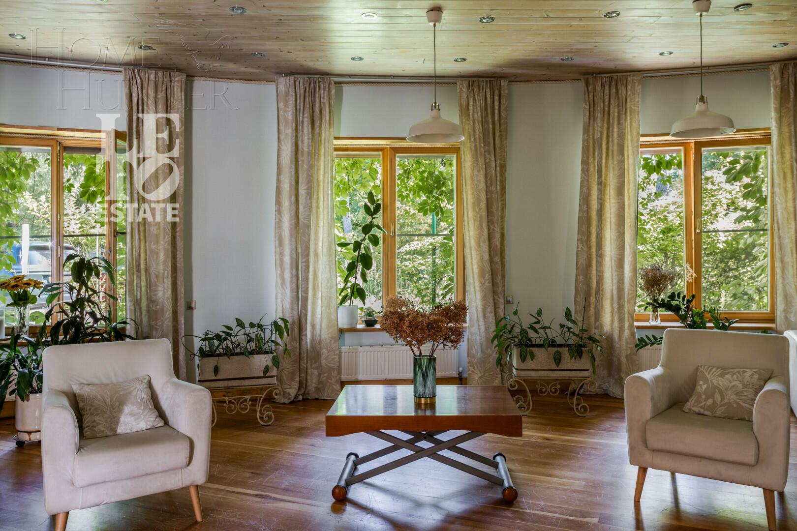 1-этажный коттедж 340 м² с отделкой