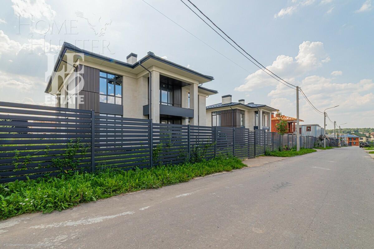 2-этажный коттедж 260 м² без отделки