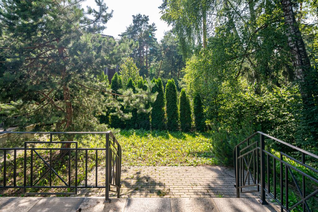 2-этажный коттедж 420 м² с отделкой