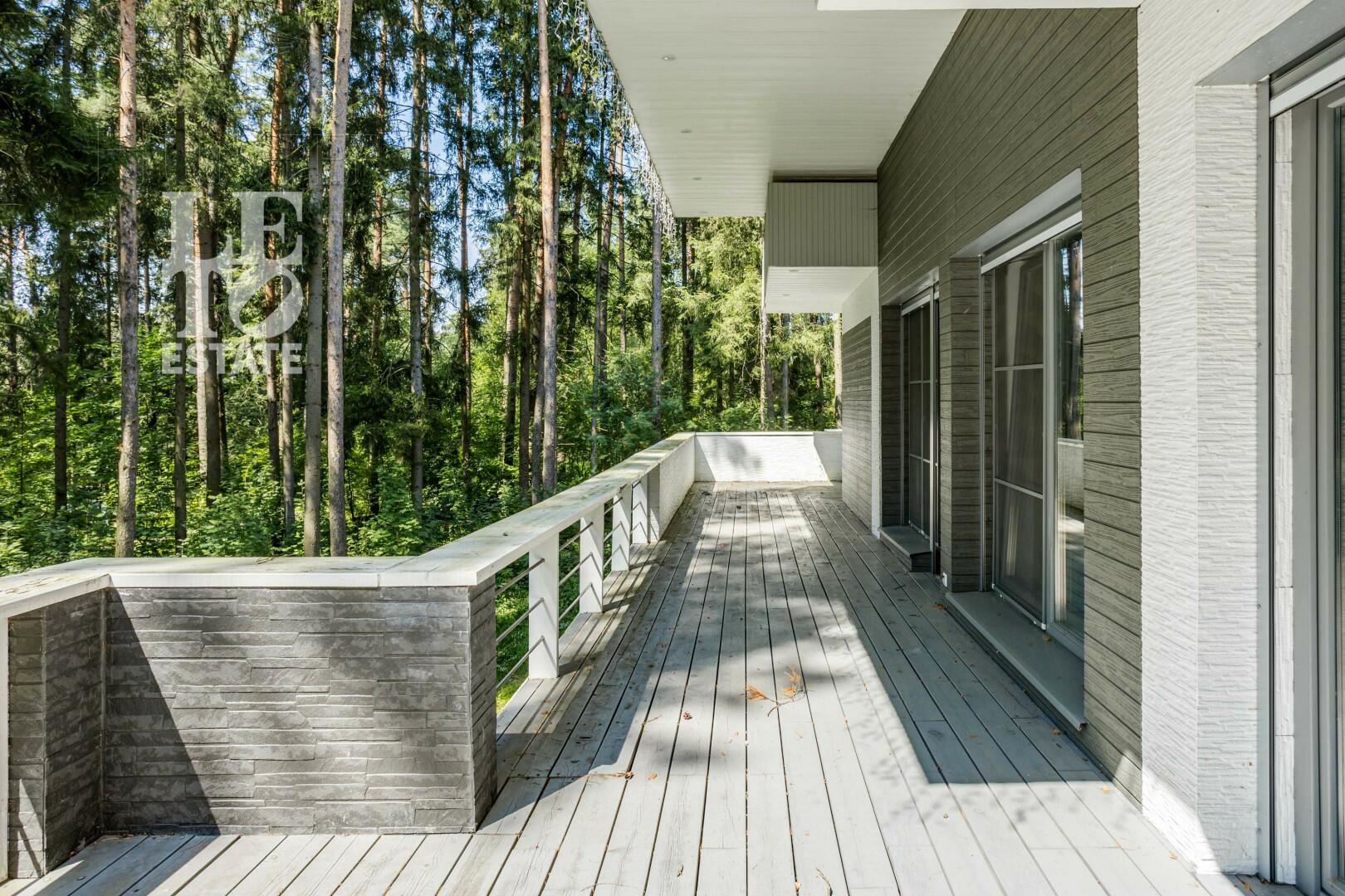 2-этажный коттедж 455 м² с отделкой