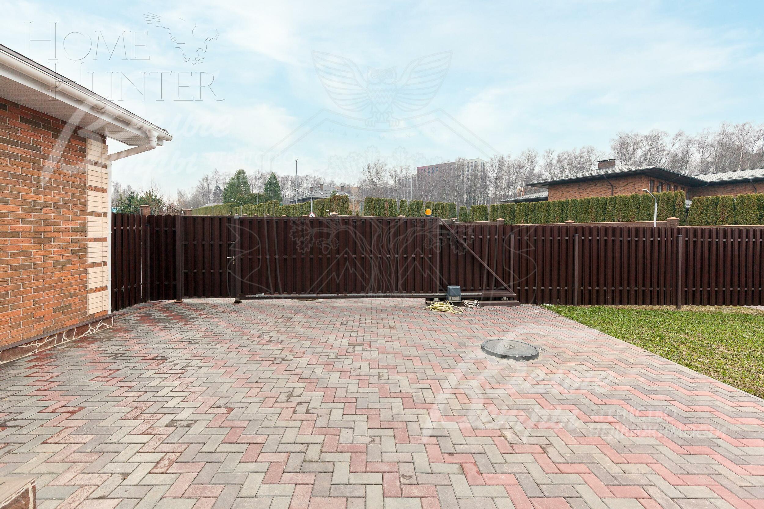 2-этажный коттедж 270 м² с отделкой