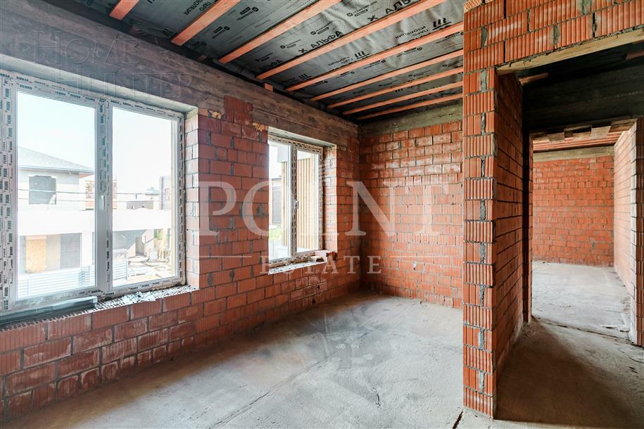 2-этажный коттедж 250 м² без отделки