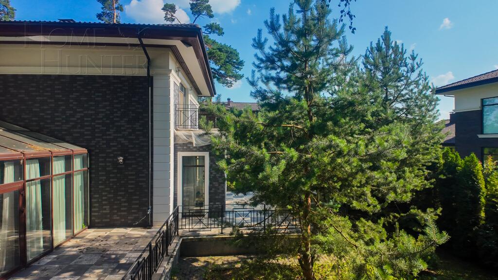 2-этажный коттедж 420 м² с отделкой