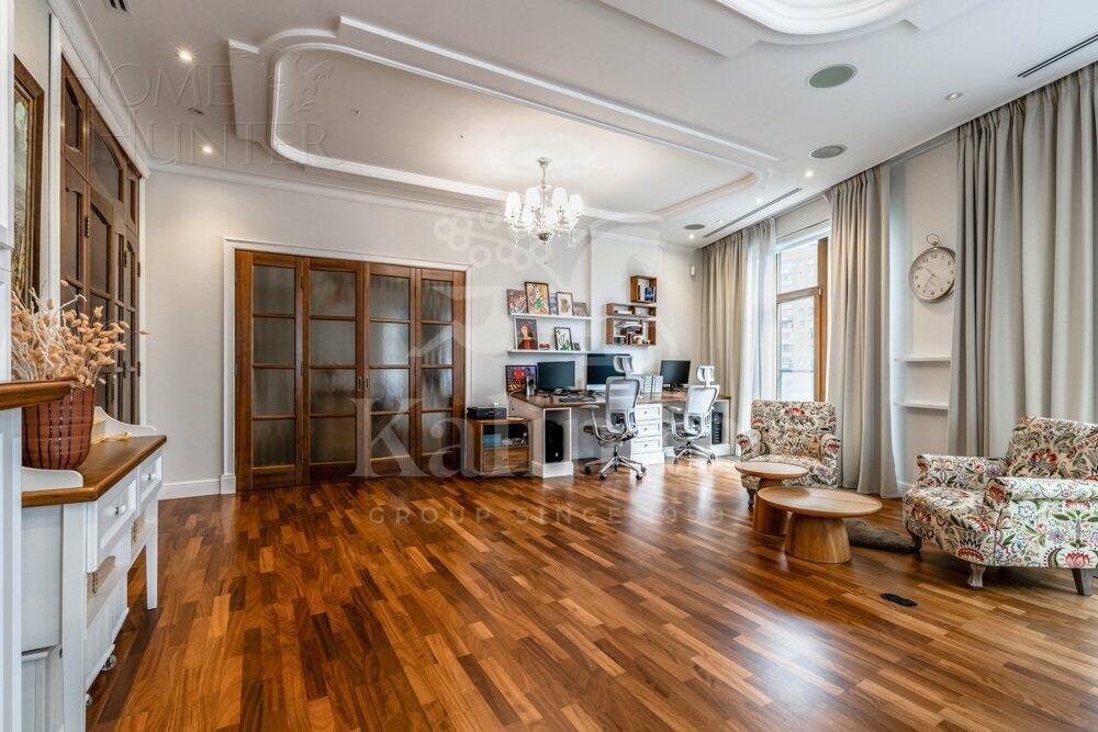 3-КОМН. КВАРТИРА С ОТДЕЛКОЙ 177.9 М² НА 4 ЭТАЖЕ