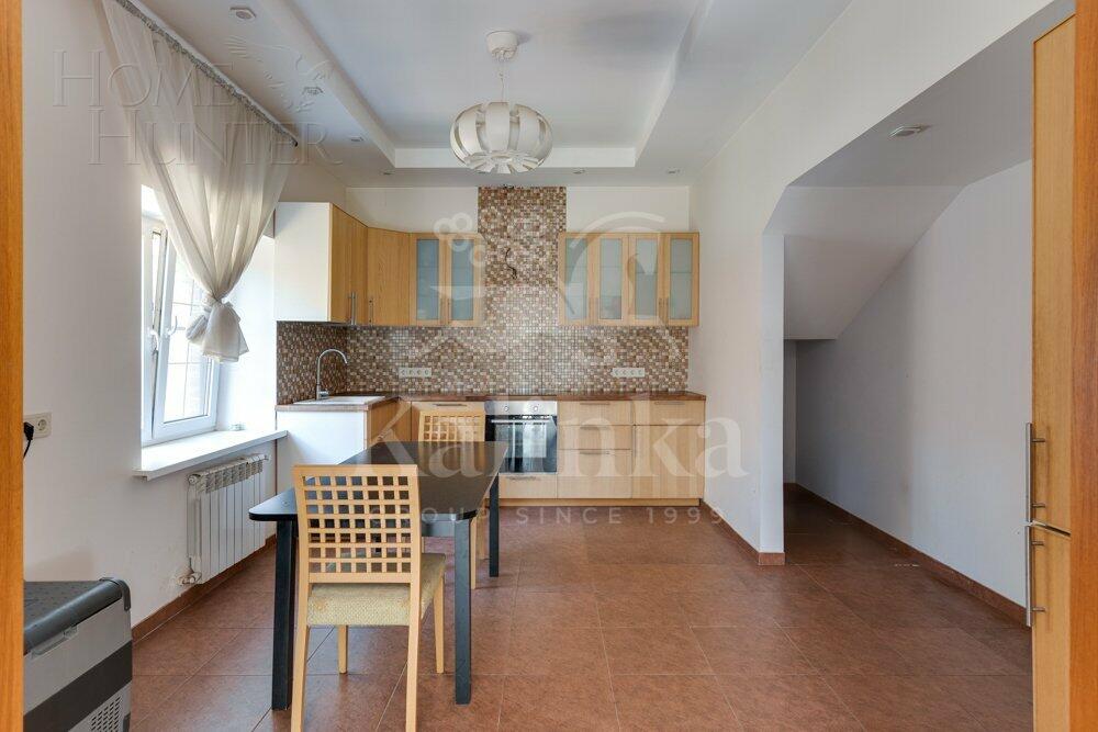 2-этажный коттедж 235 м² с отделкой