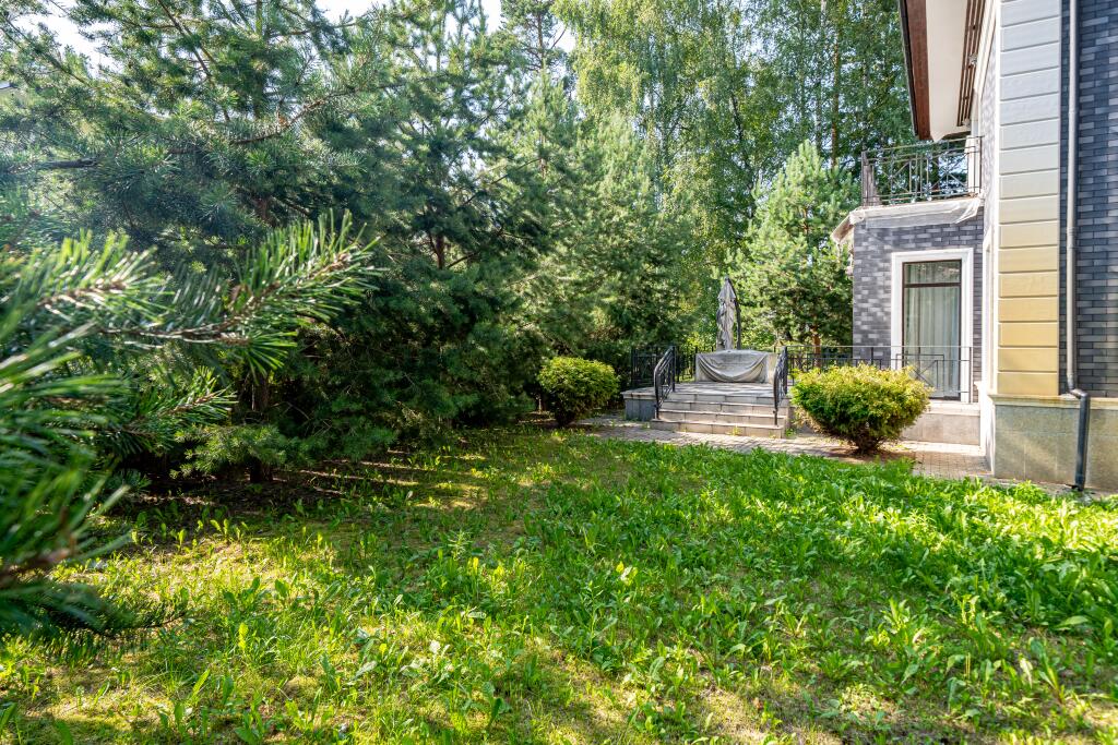 2-этажный коттедж 420 м² с отделкой