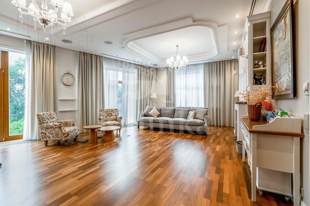 3-КОМН. КВАРТИРА С ОТДЕЛКОЙ 177.9 М² НА 4 ЭТАЖЕ