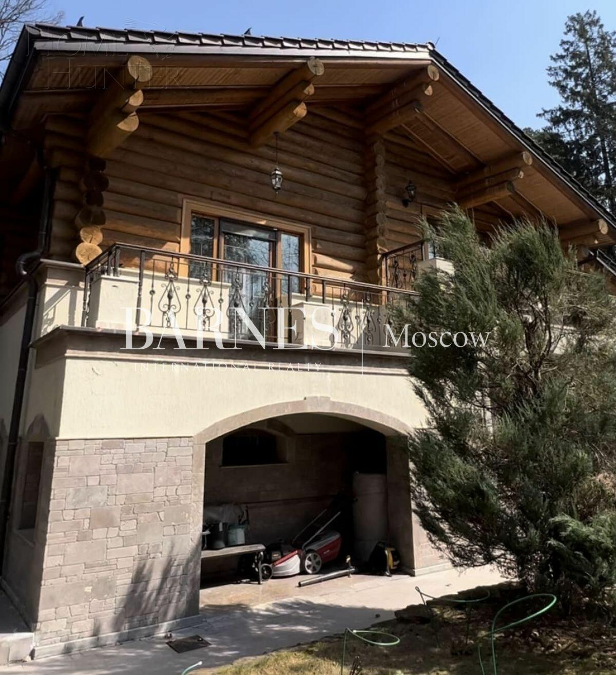 2-этажный коттедж 290 м² с отделкой