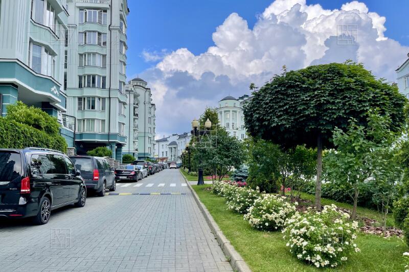 3-КОМН. КВАРТИРА С ОТДЕЛКОЙ 145 М² НА 2 ЭТАЖЕ