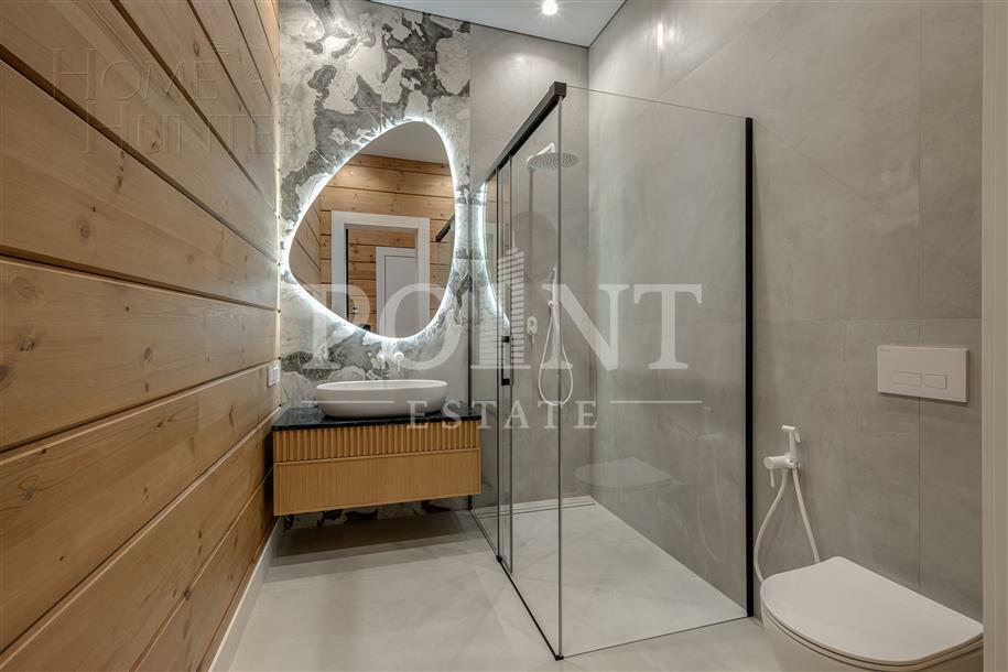 1-этажный коттедж 245 м² с отделкой