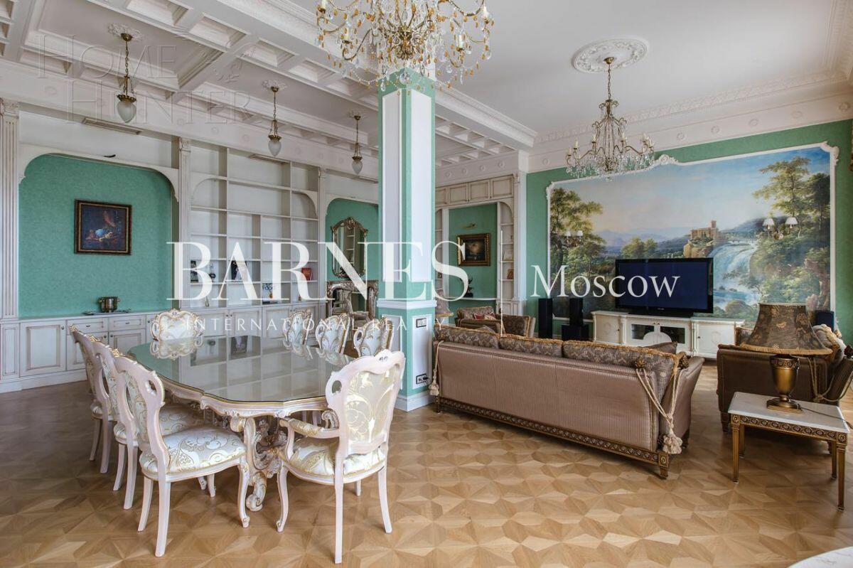 3-КОМН. ПЕНТХАУС С ОТДЕЛКОЙ 262 М² НА 26 ЭТАЖЕ