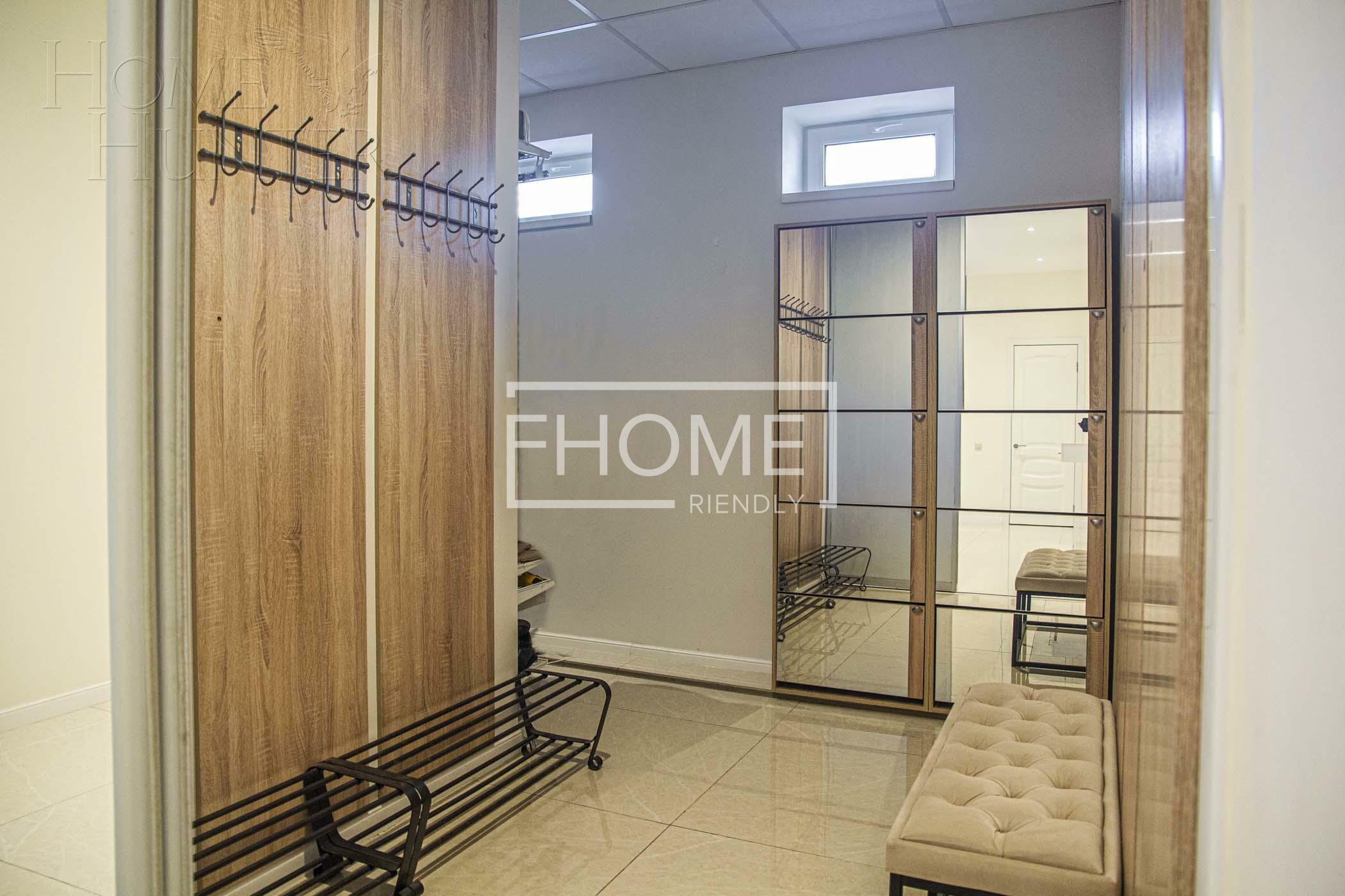 2-этажный коттедж 487 м² с отделкой