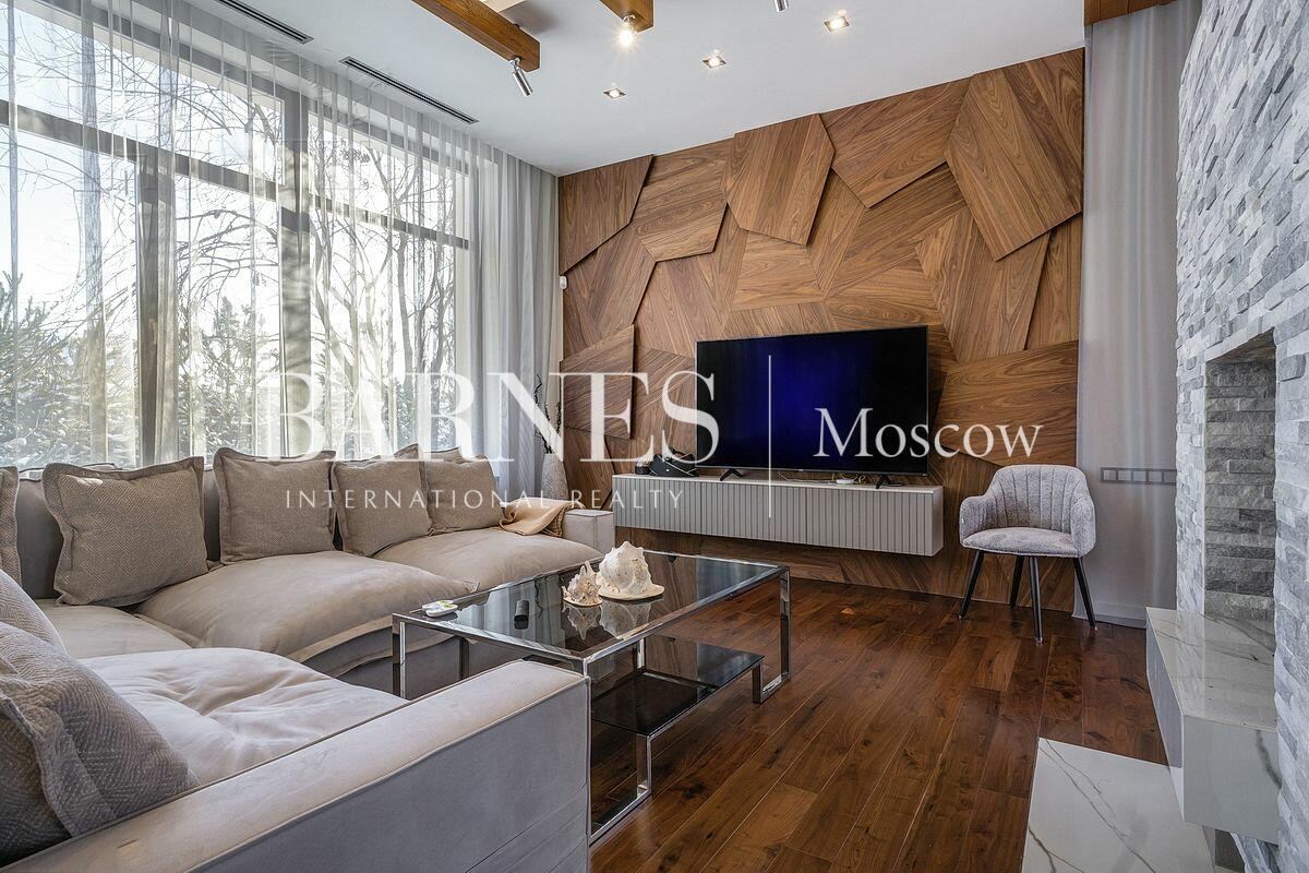 2-этажный коттедж 590 м² с отделкой