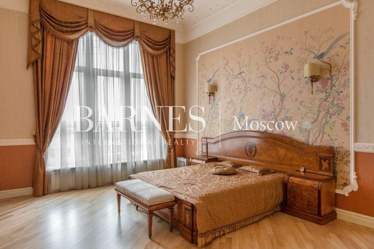 3-КОМН. ПЕНТХАУС С ОТДЕЛКОЙ 262 М² НА 26 ЭТАЖЕ