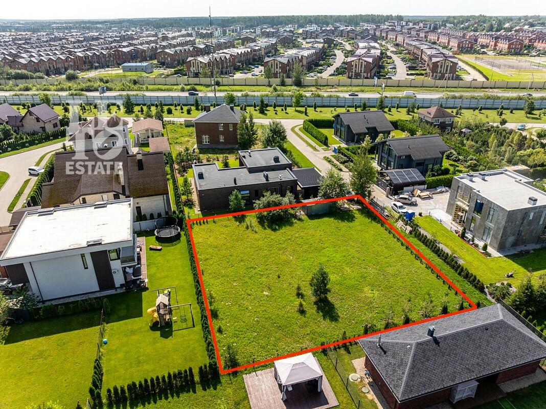 Участок 11.46 сот. в охраняемом поселке