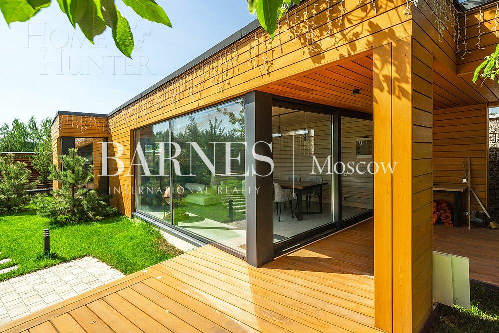 2-этажный коттедж 590 м² с отделкой