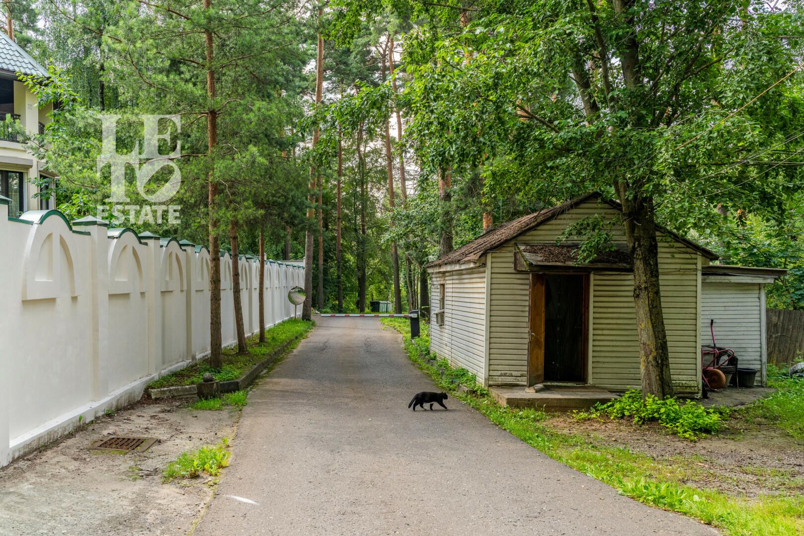 2-этажный коттедж 439.4 м² с отделкой