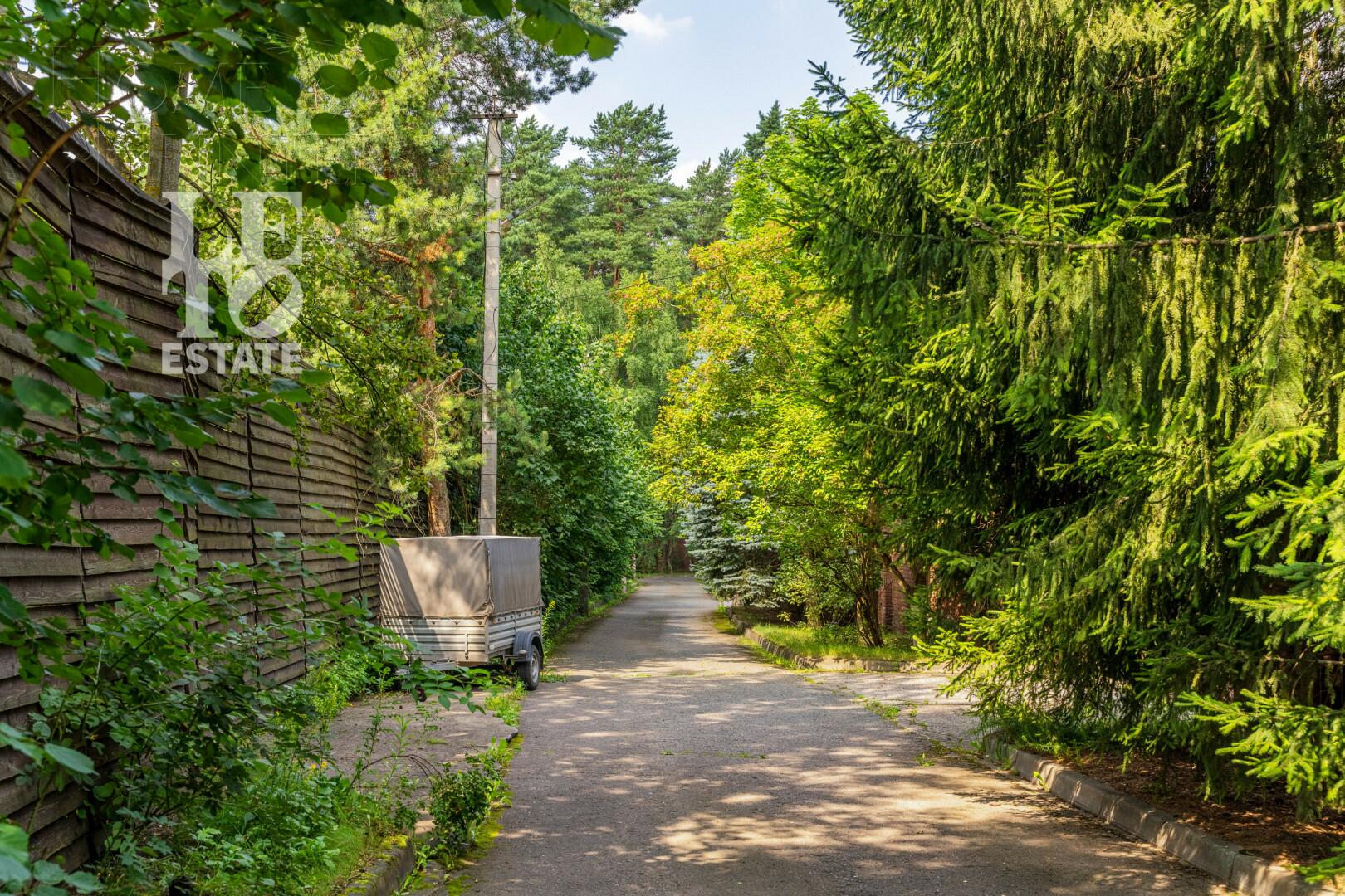 2-этажный коттедж 439.4 м² с отделкой