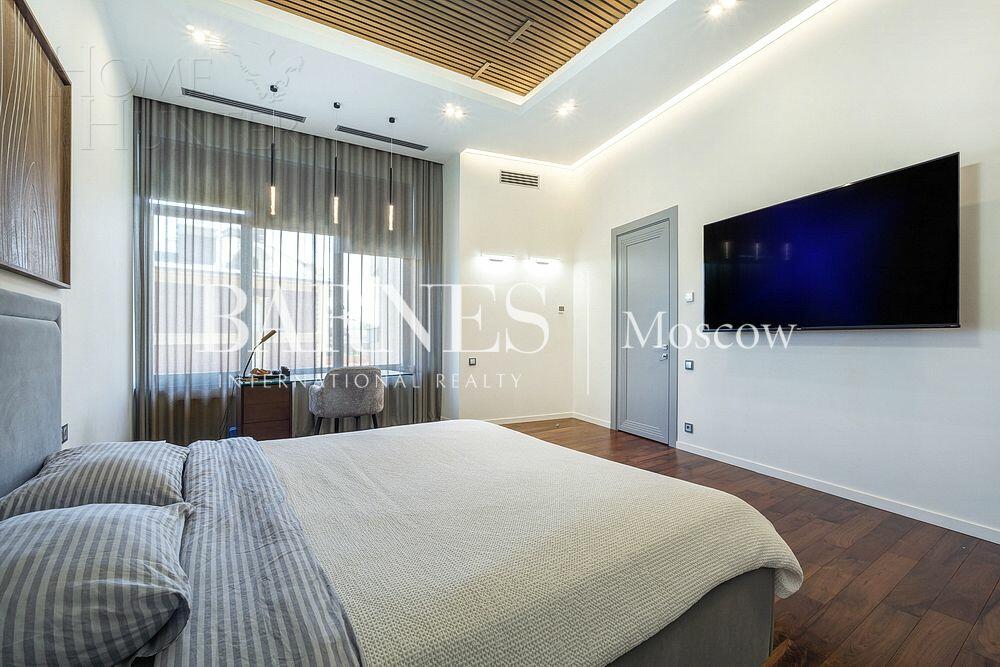 2-этажный коттедж 590 м² с отделкой