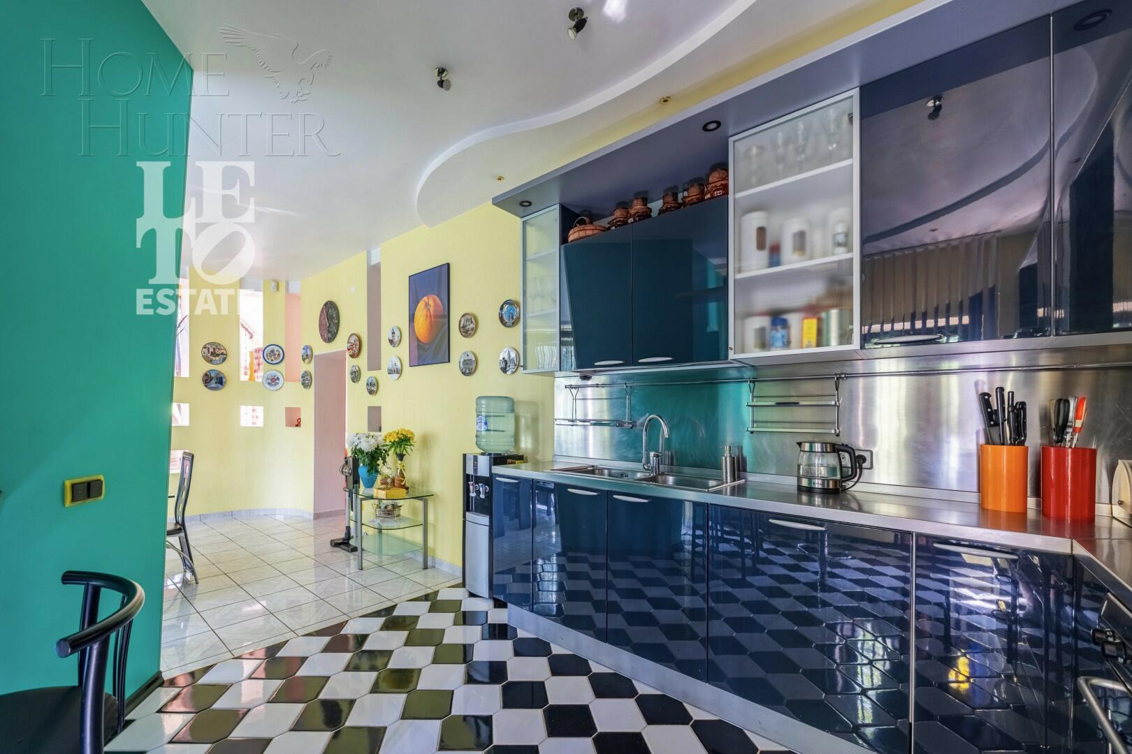 2-этажный коттедж 439.4 м² с отделкой