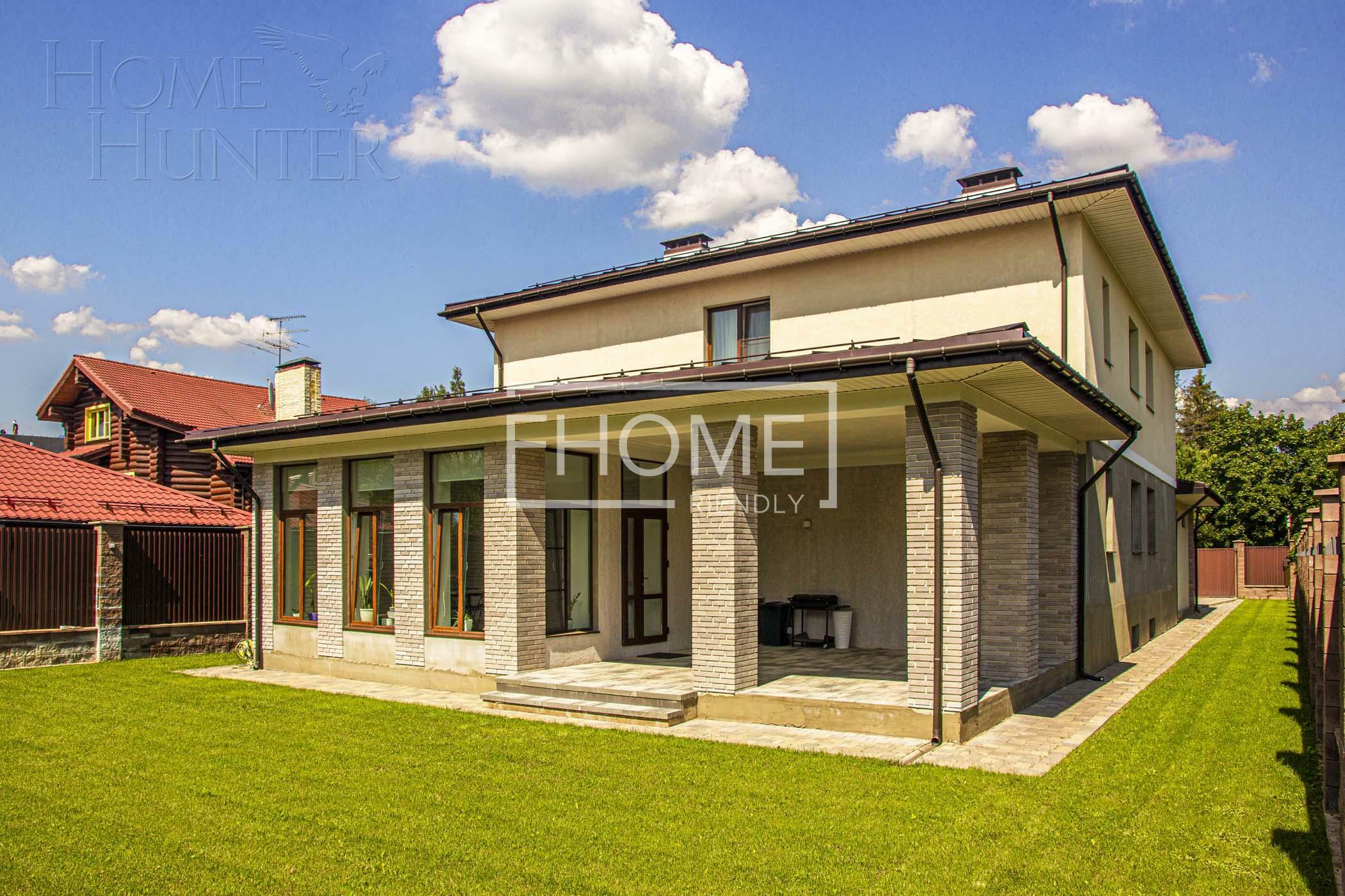 2-этажный коттедж 487 м² с отделкой