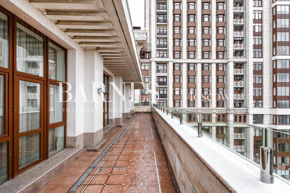 3-КОМН. ПЕНТХАУС С ОТДЕЛКОЙ 262 М² НА 26 ЭТАЖЕ