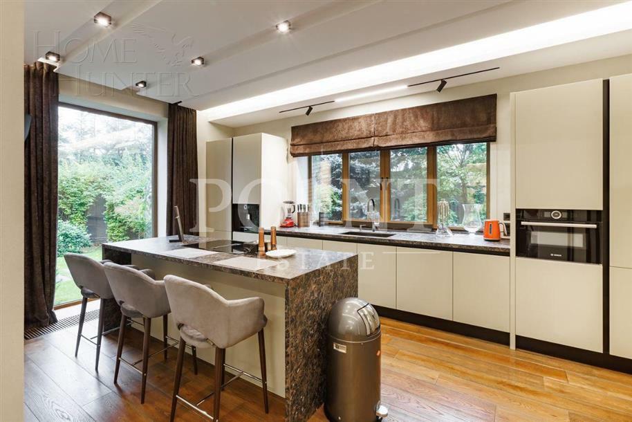 2-этажный коттедж 974.2 м² с отделкой