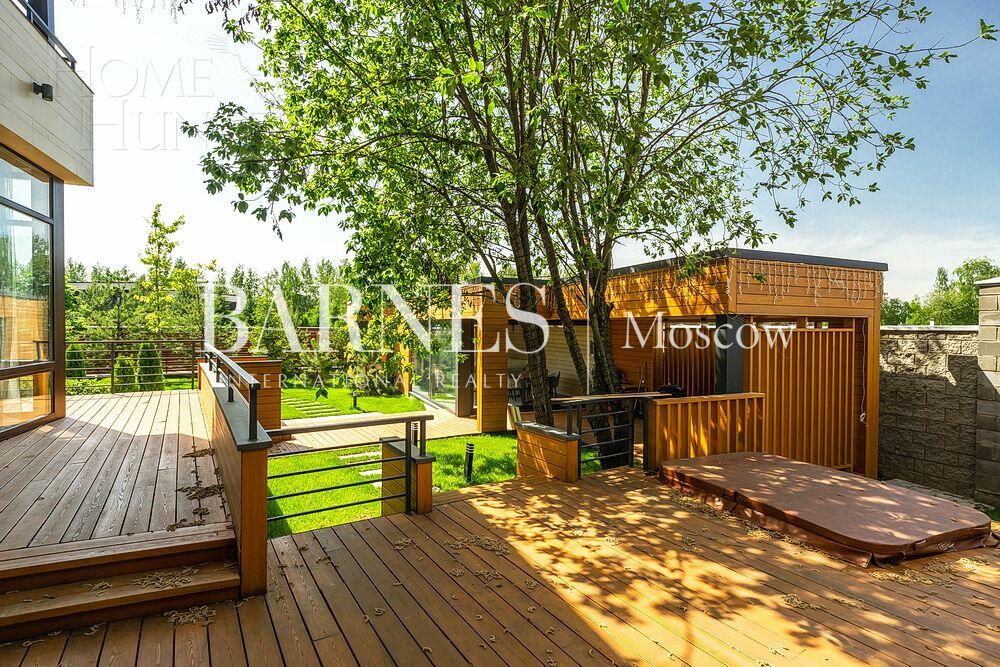 2-этажный коттедж 590 м² с отделкой