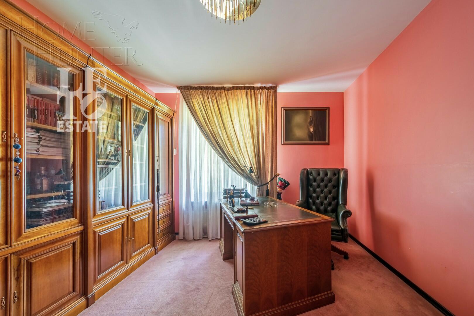 2-этажный коттедж 439.4 м² с отделкой