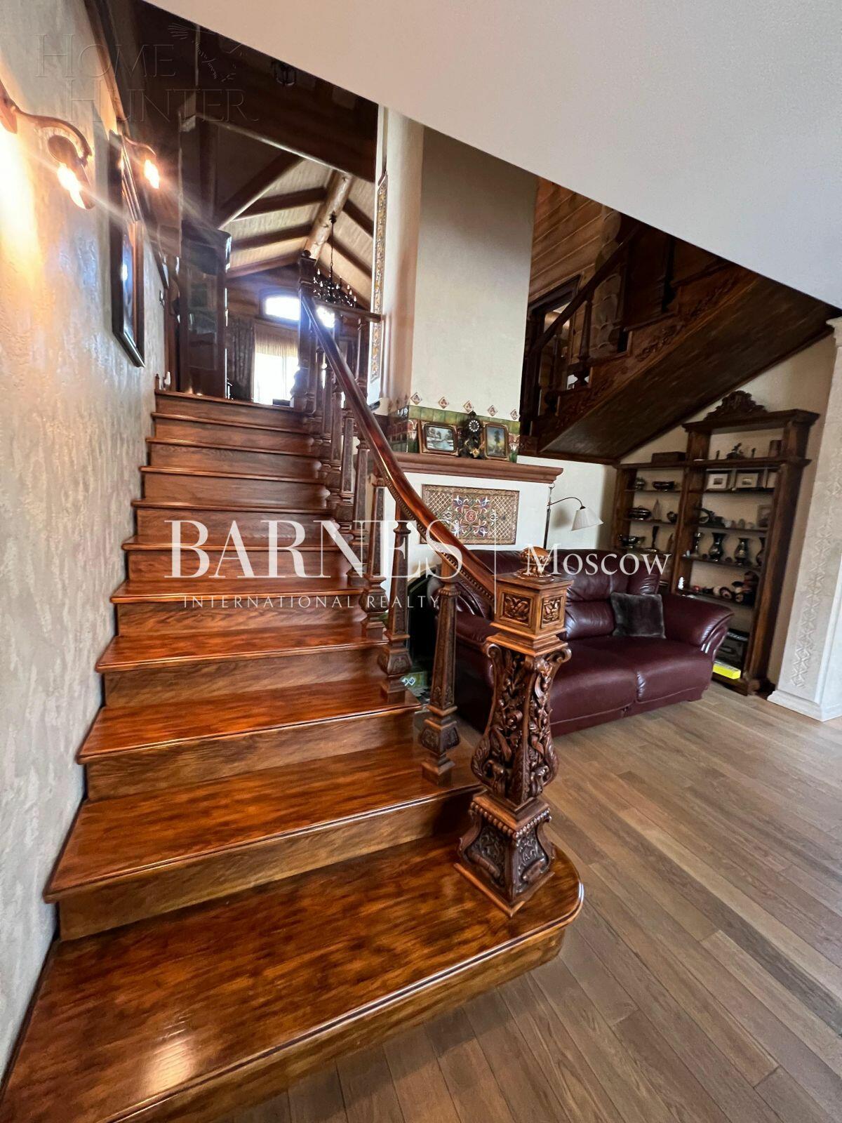 2-этажный коттедж 290 м² с отделкой