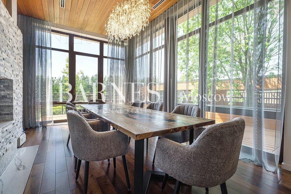 2-этажный коттедж 590 м² с отделкой