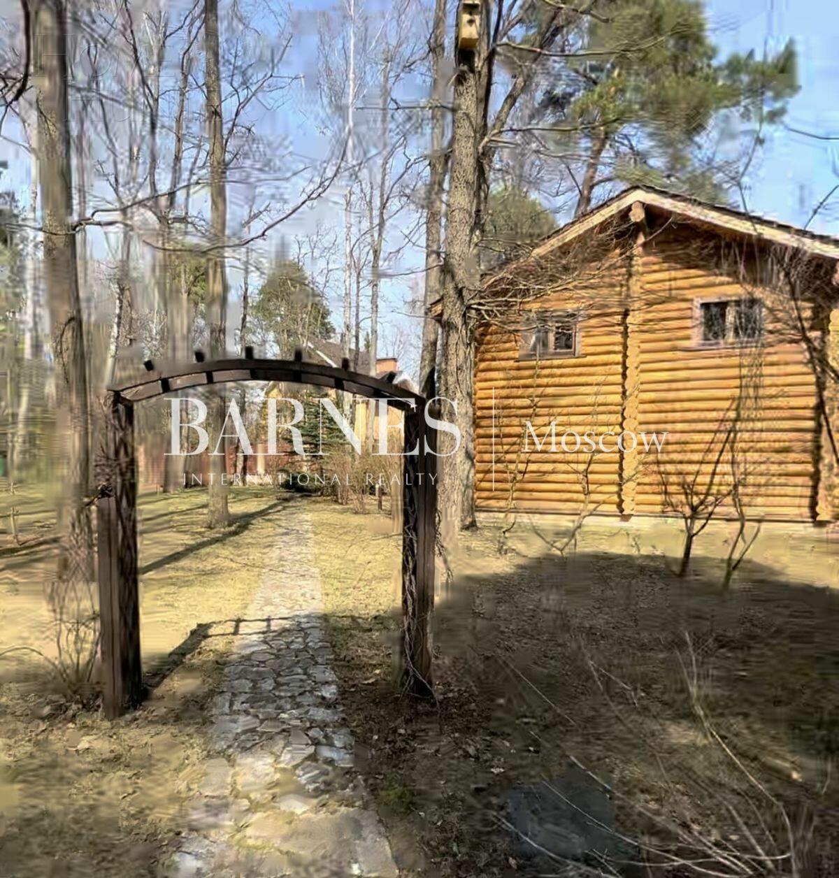 2-этажный коттедж 290 м² с отделкой