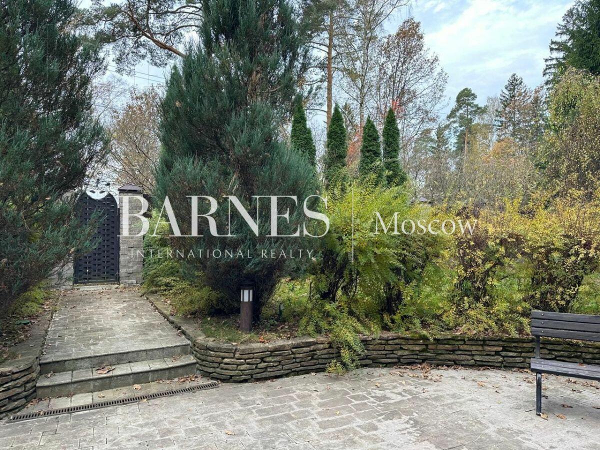 2-этажный коттедж 290 м² с отделкой