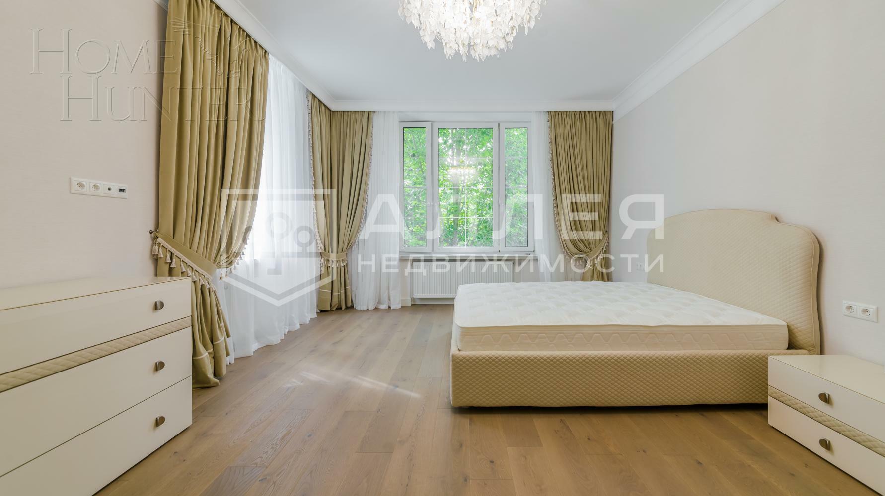 2-этажный коттедж 400 м² с отделкой