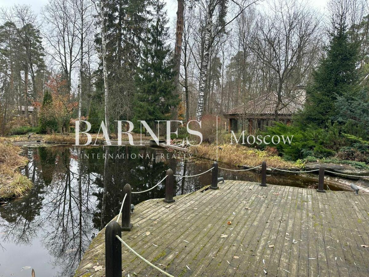 2-этажный коттедж 290 м² с отделкой