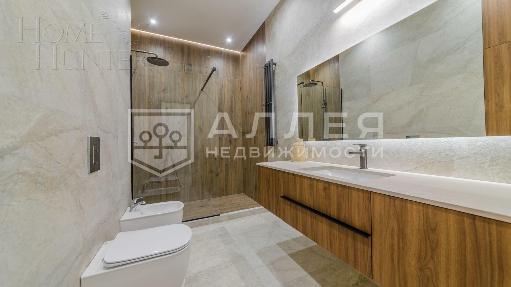 2-этажный коттедж 260 м² с отделкой