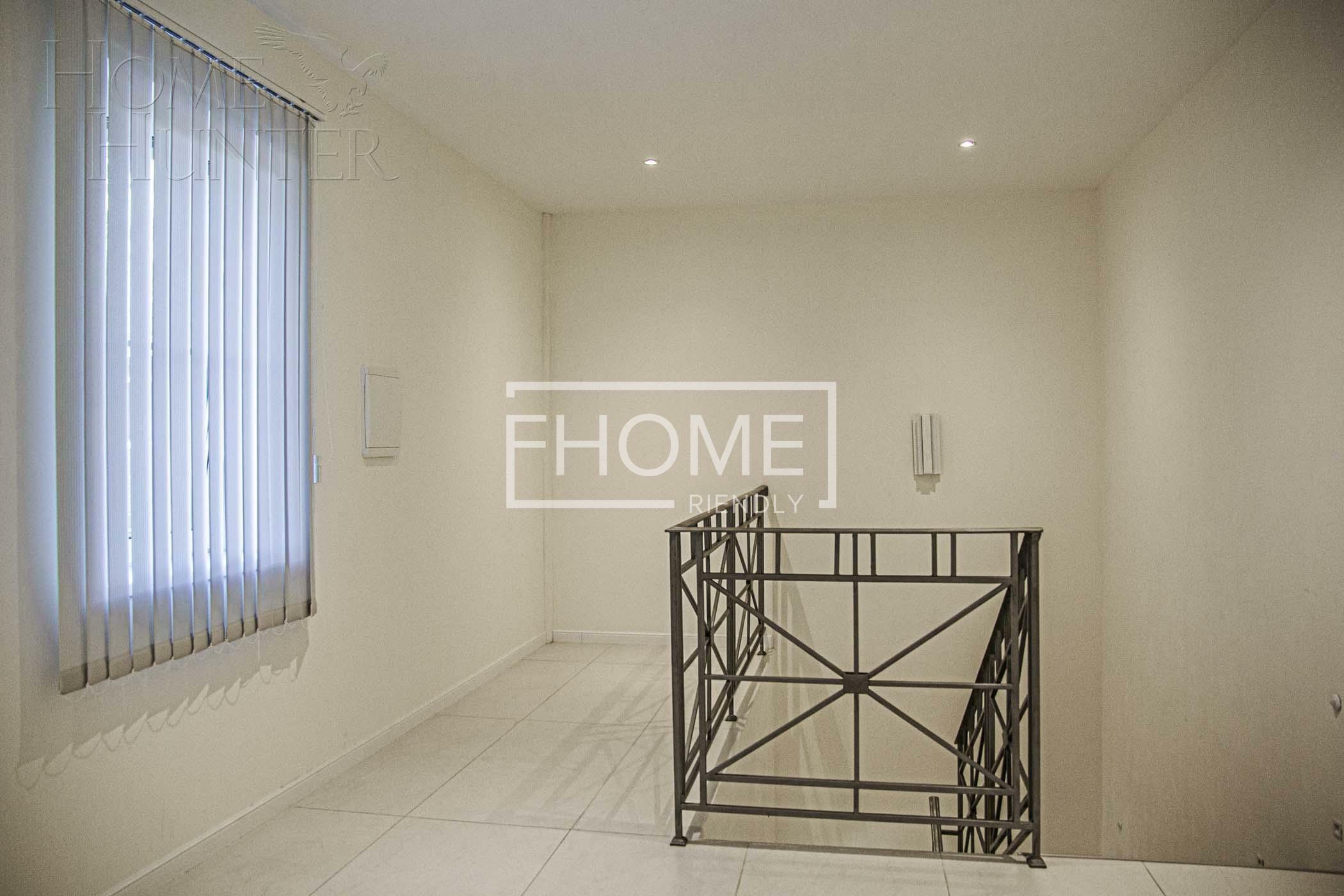 2-этажный коттедж 487 м² с отделкой