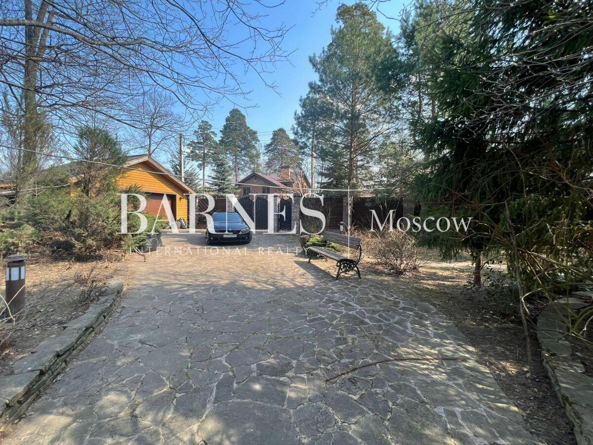 2-этажный коттедж 290 м² с отделкой