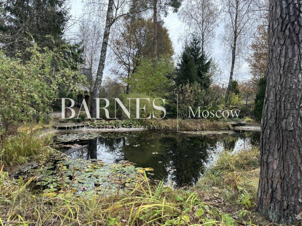 2-этажный коттедж 290 м² с отделкой