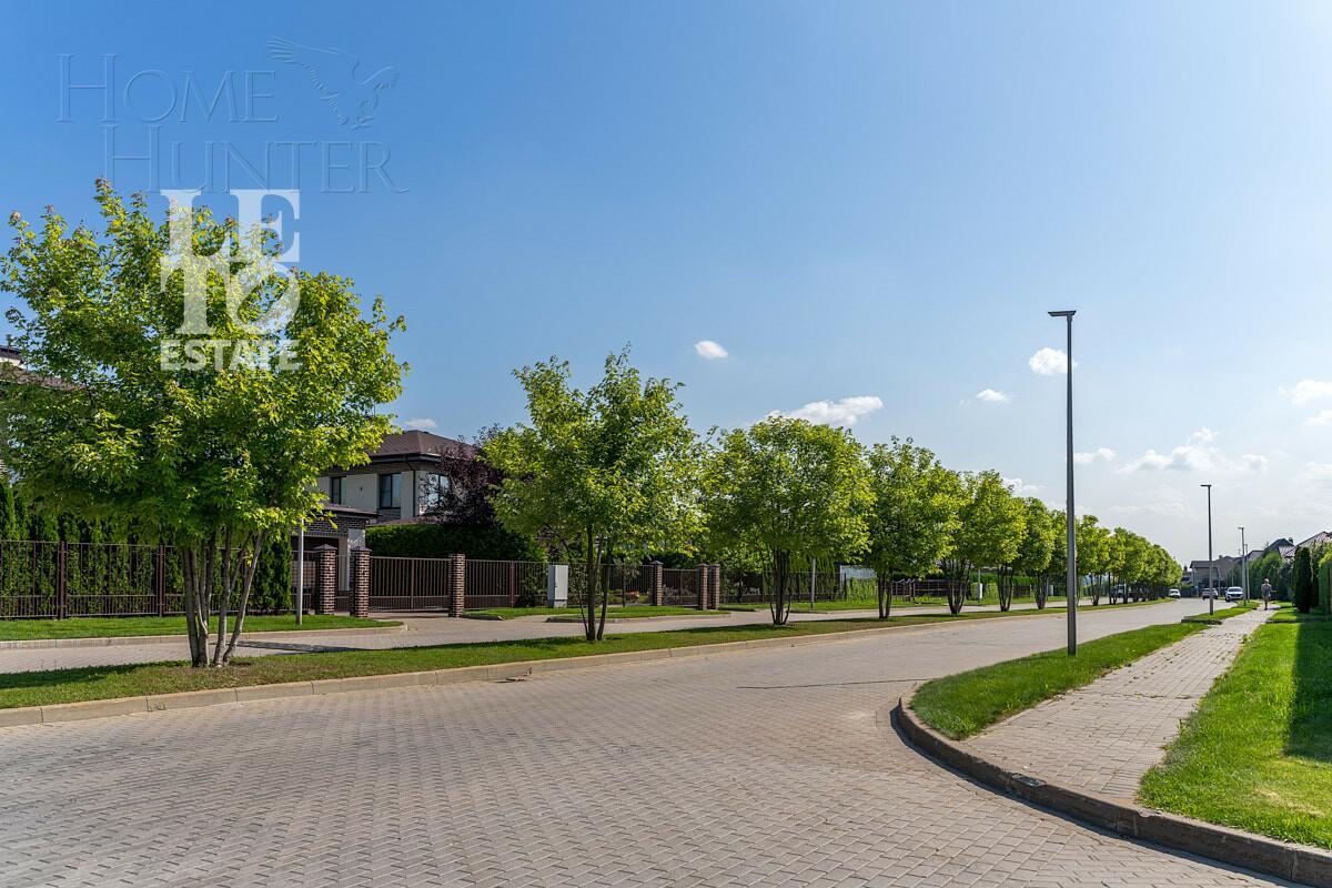 Участок 11.46 сот. в охраняемом поселке