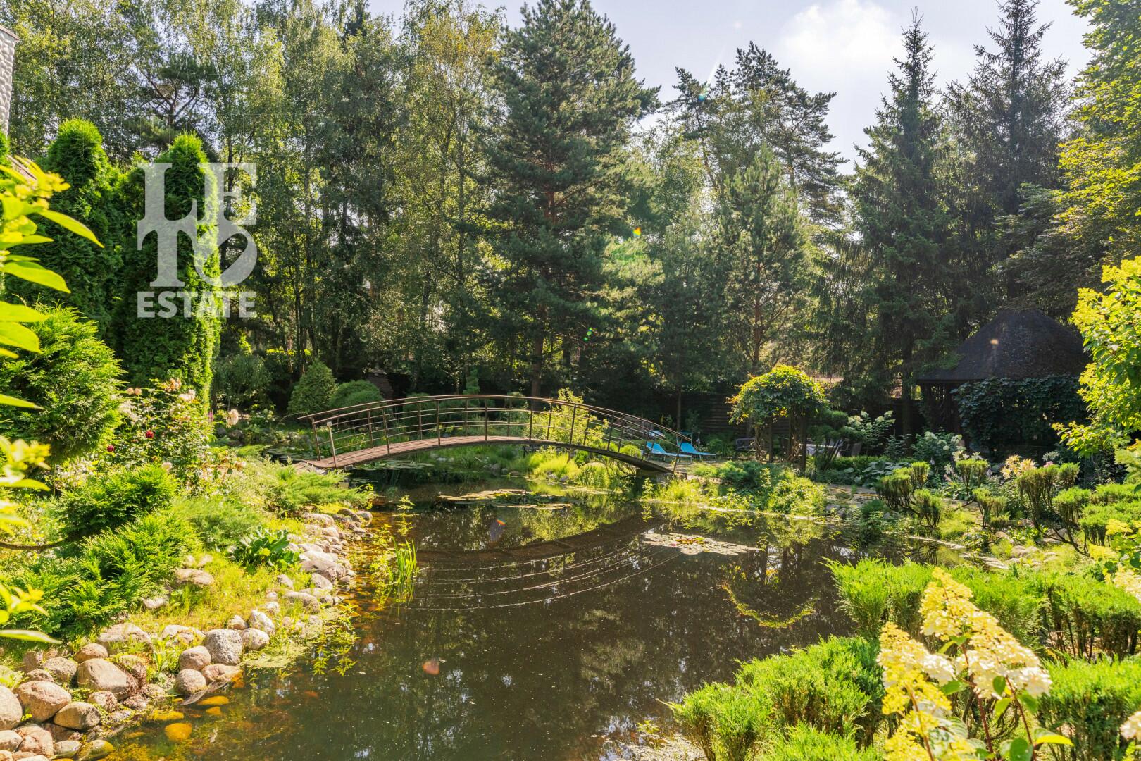 2-этажный коттедж 439.4 м² с отделкой