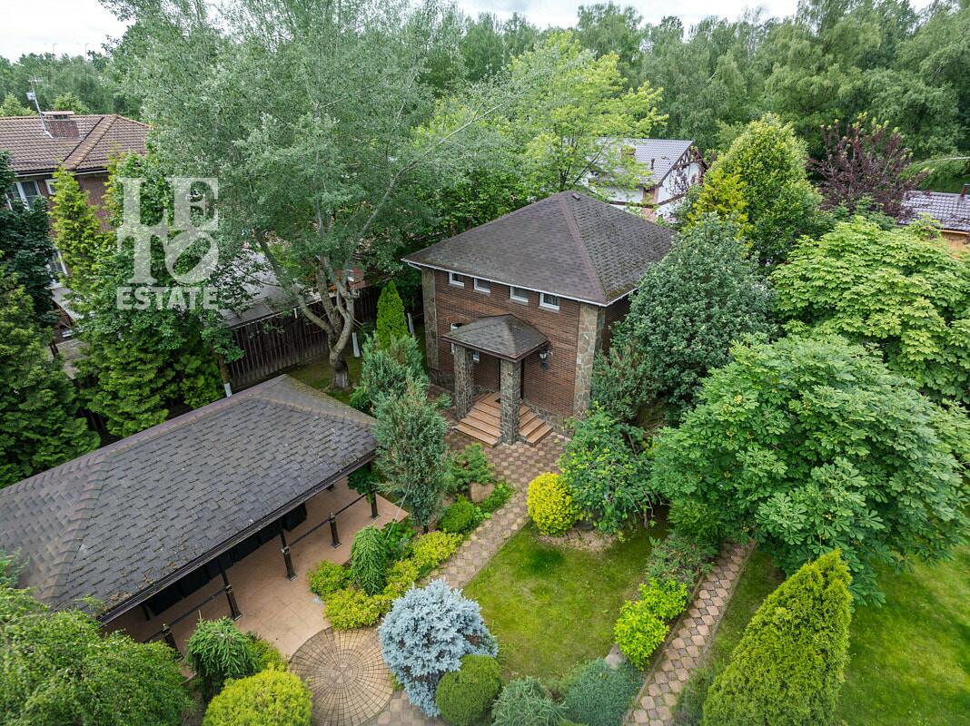 2-этажный коттедж 461.4 м² с отделкой