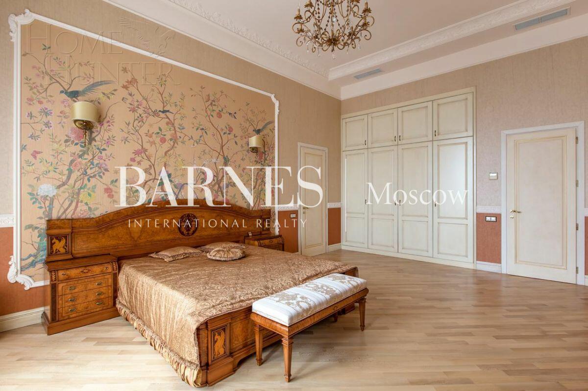 3-КОМН. ПЕНТХАУС С ОТДЕЛКОЙ 262 М² НА 26 ЭТАЖЕ