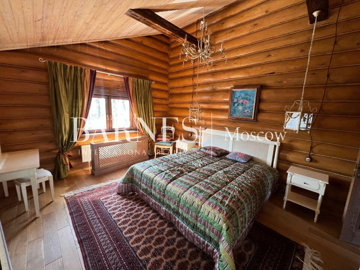 2-этажный коттедж 290 м² с отделкой