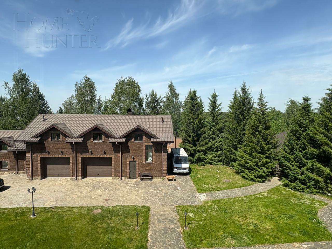 3-этажный коттедж 1 523.7 м² без отделки