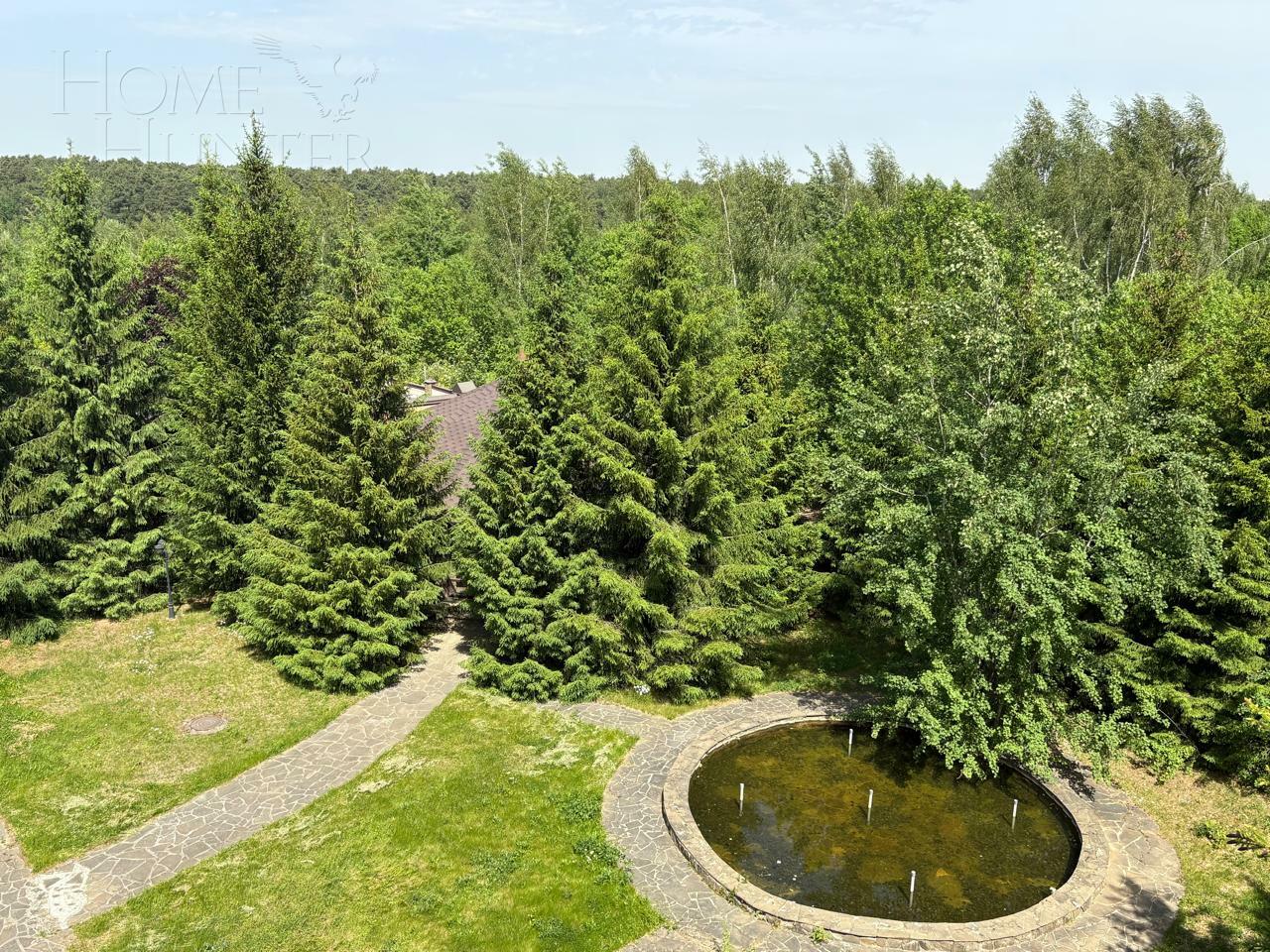 3-этажный коттедж 1 523.7 м² без отделки